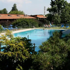 Hotel Golf, Lainate