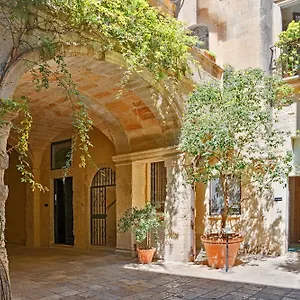 *** Alojamento de Acomodação e Pequeno-almoço Palazzo Persone Dimora Storica Itália